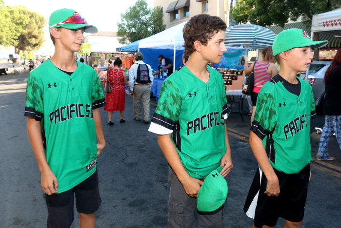 Cal Ripken team at Marketplace